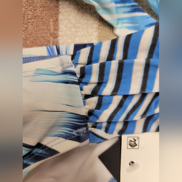 LA BLANCA Two Cool Faux Wrap Bikini Set - Picture 6 of 8